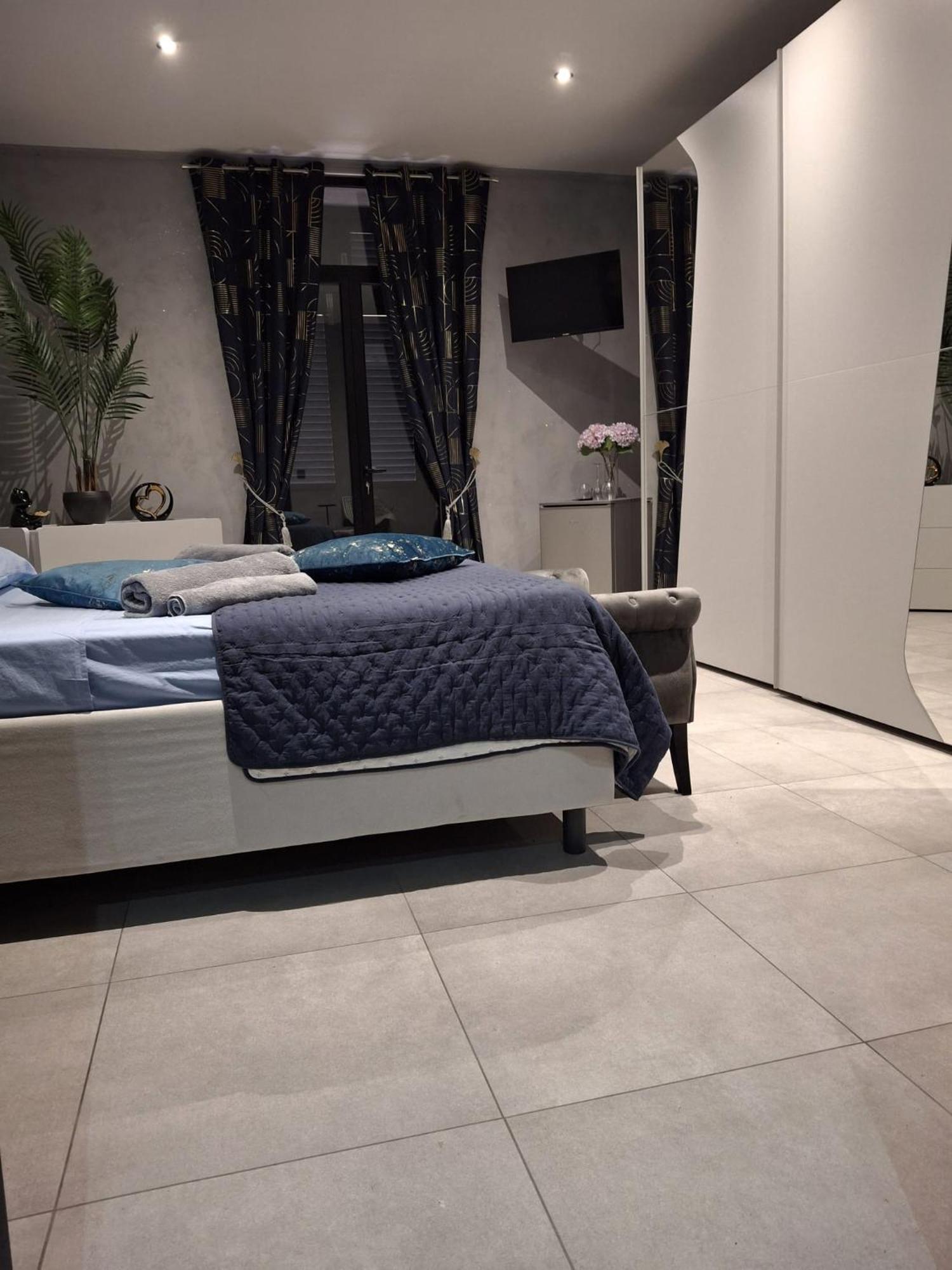 Matilde Valletta Suites エクステリア 写真
